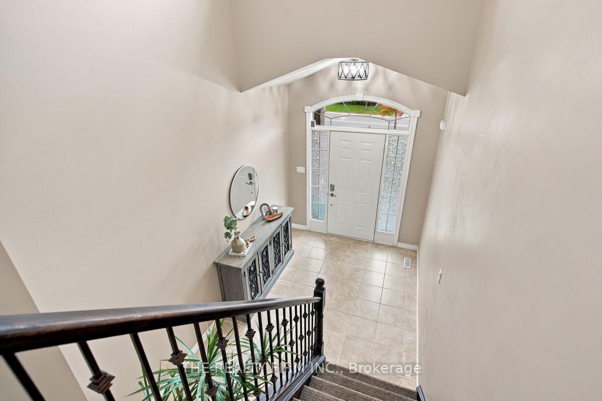 Photo 21 of 2027 Springridge Drive, London, North C — HOMEH