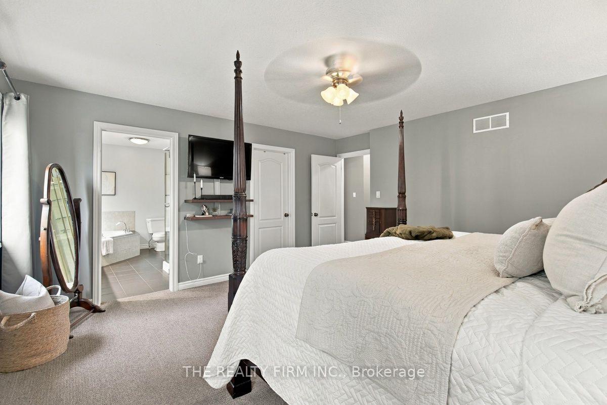 Photo 23 of 2027 Springridge Drive, London, North C — HOMEH