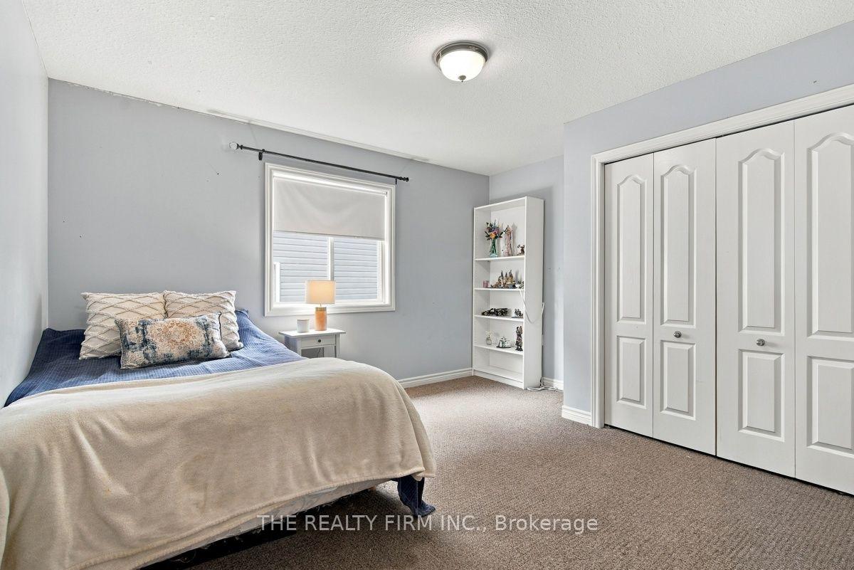 Photo 29 of 2027 Springridge Drive, London, North C — HOMEH