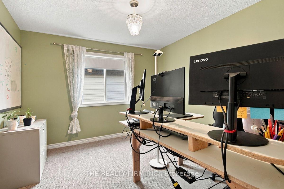 Photo 30 of 2027 Springridge Drive, London, North C — HOMEH