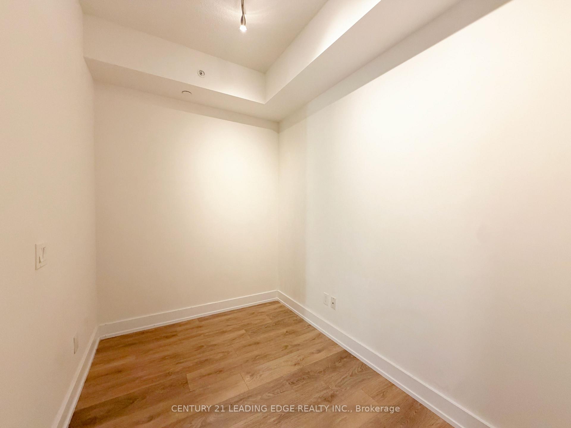 Photo 7 of Unit 1206, 128 Fairview Mall Drive, North York, Don Valley Village — HOMEH