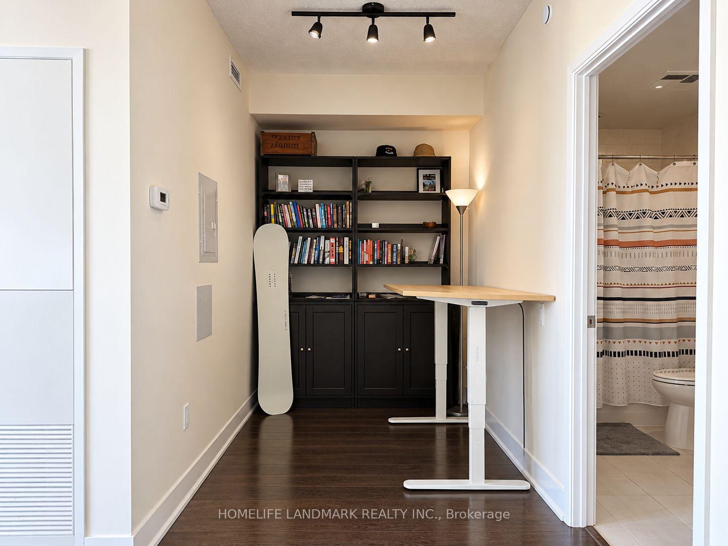 Photo 7 of Unit 3404, 30 Roehampton Avenue, Toronto, Mount Pleasant West — HOMEH
