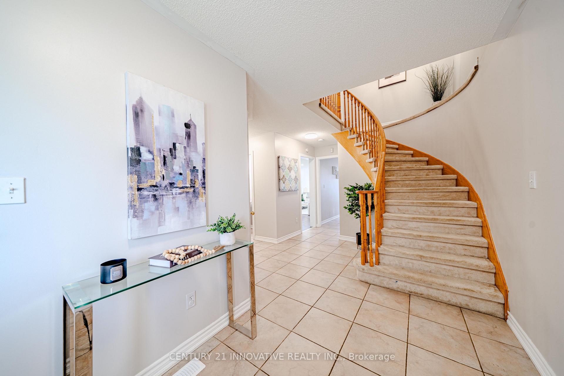 Photo 7 of 30 Castle Green Drive, Whitby, Rolling Acres — HOMEH