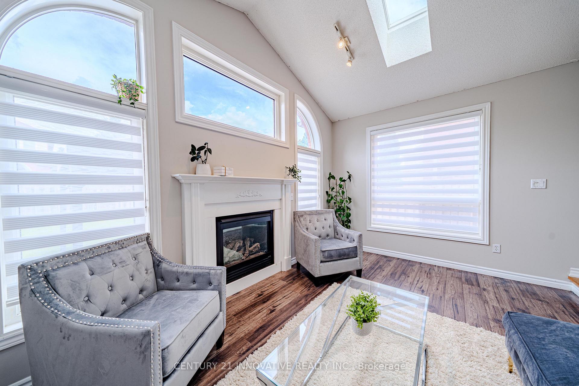 Photo 15 of 30 Castle Green Drive, Whitby, Rolling Acres — HOMEH