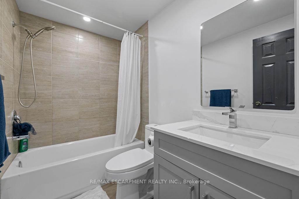 Photo 30 of 24 Tara Crescent, Thorold, Confederation Heights — HOMEH