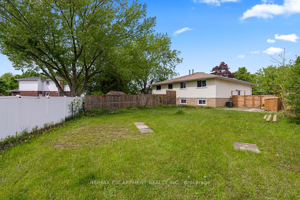 Photo 33 of 24 Tara Crescent, Thorold, Confederation Heights — HOMEH