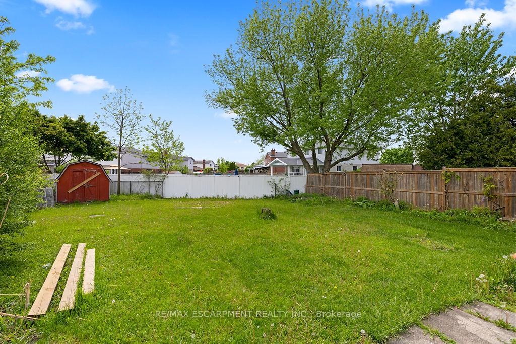 Photo 34 of 24 Tara Crescent, Thorold, Confederation Heights — HOMEH
