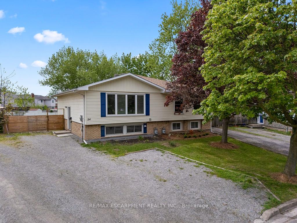 Photo 35 of 24 Tara Crescent, Thorold, Confederation Heights — HOMEH
