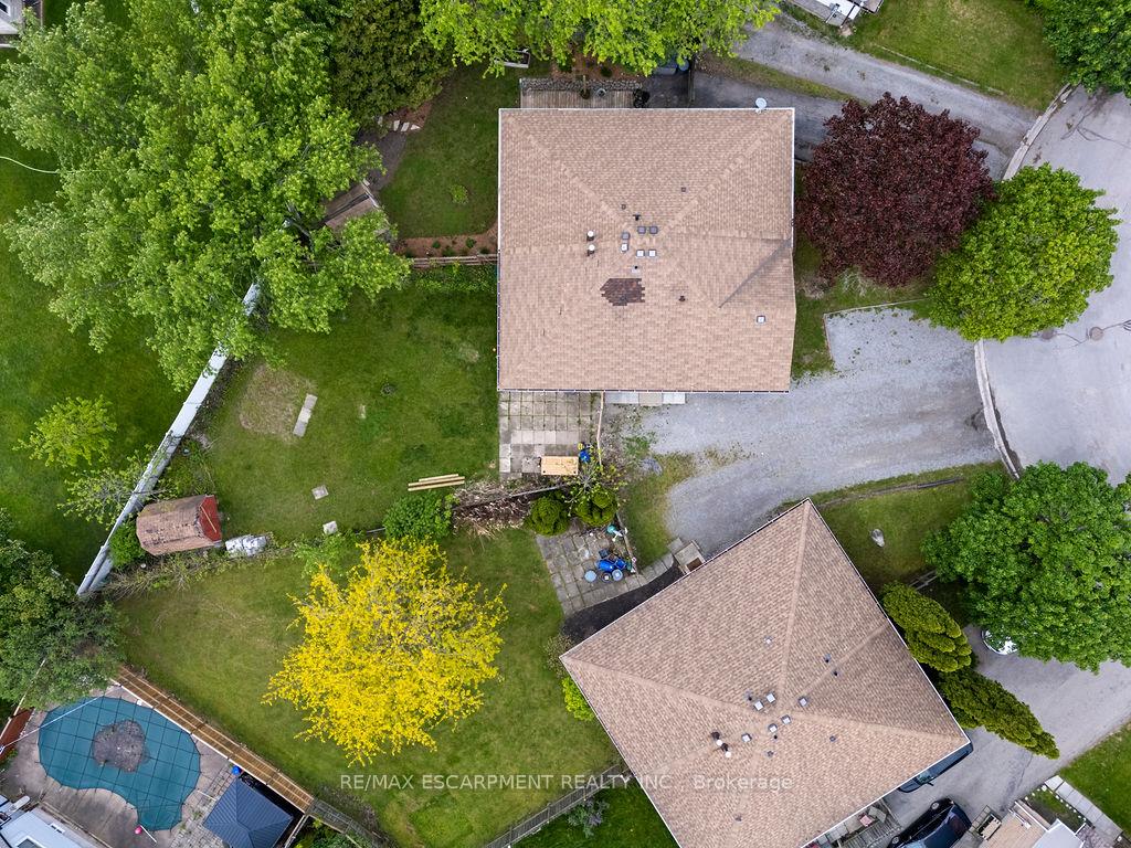 Photo 39 of 24 Tara Crescent, Thorold, Confederation Heights — HOMEH