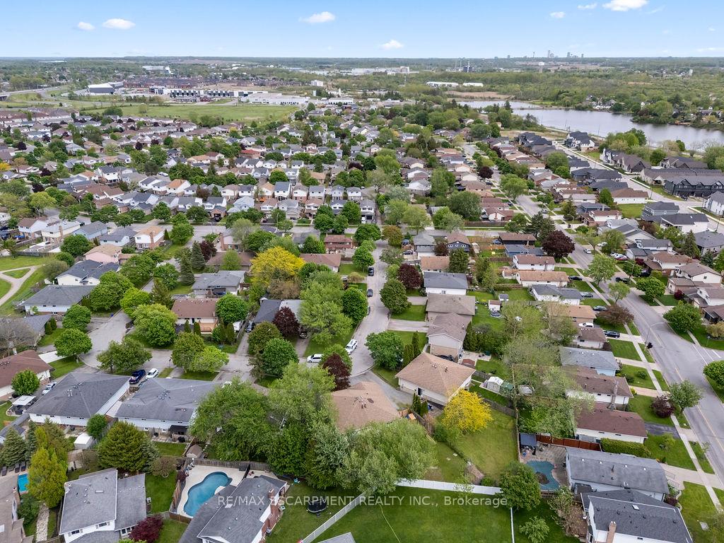 Photo 42 of 24 Tara Crescent, Thorold, Confederation Heights — HOMEH