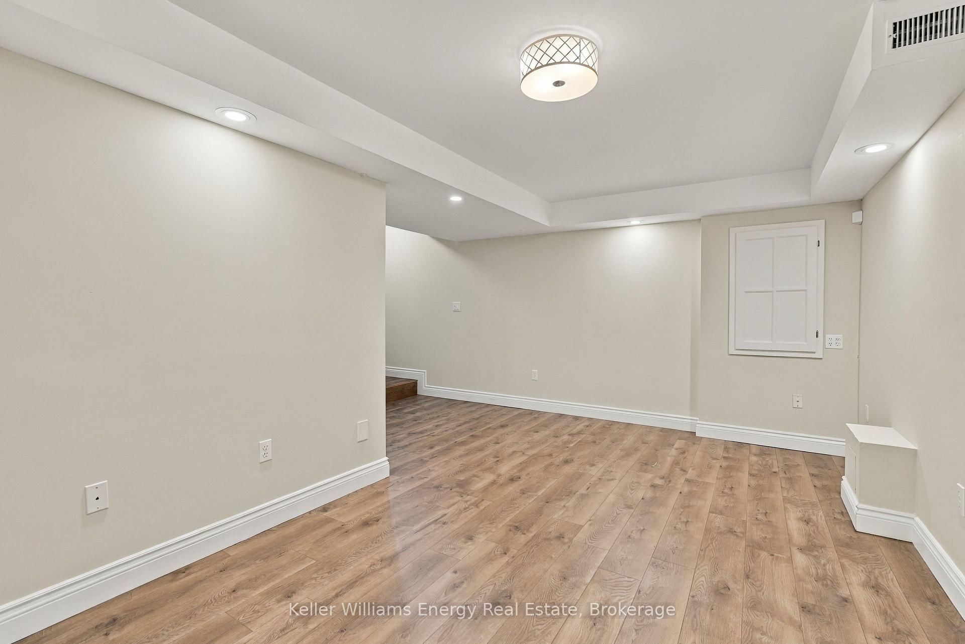 Photo 32 of 20 Caleche Avenue, Clarington, Courtice — HOMEH