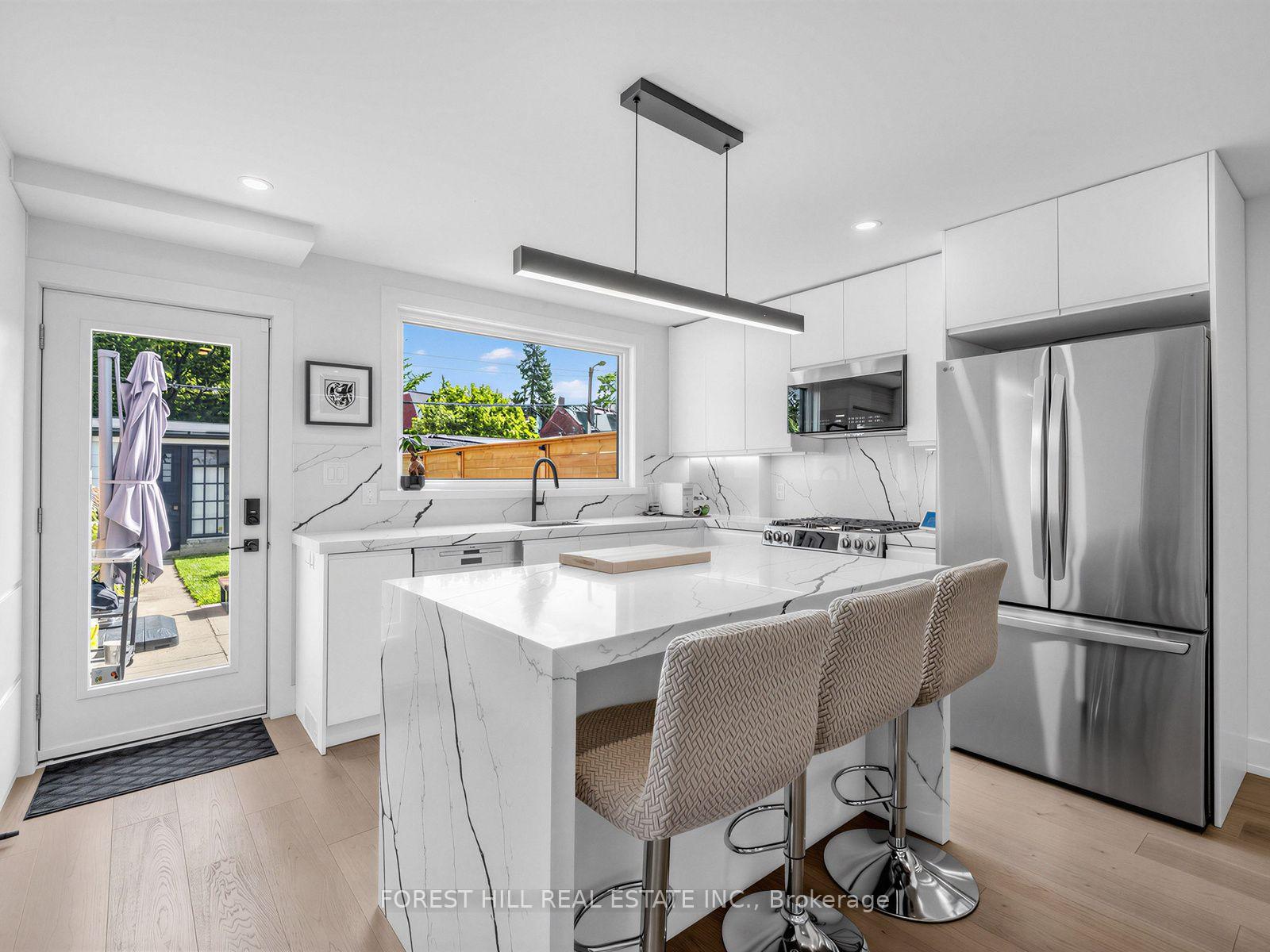 Photo 11 of 87 Palmerston Avenue, Toronto, Trinity-Bellwoods — HOMEH
