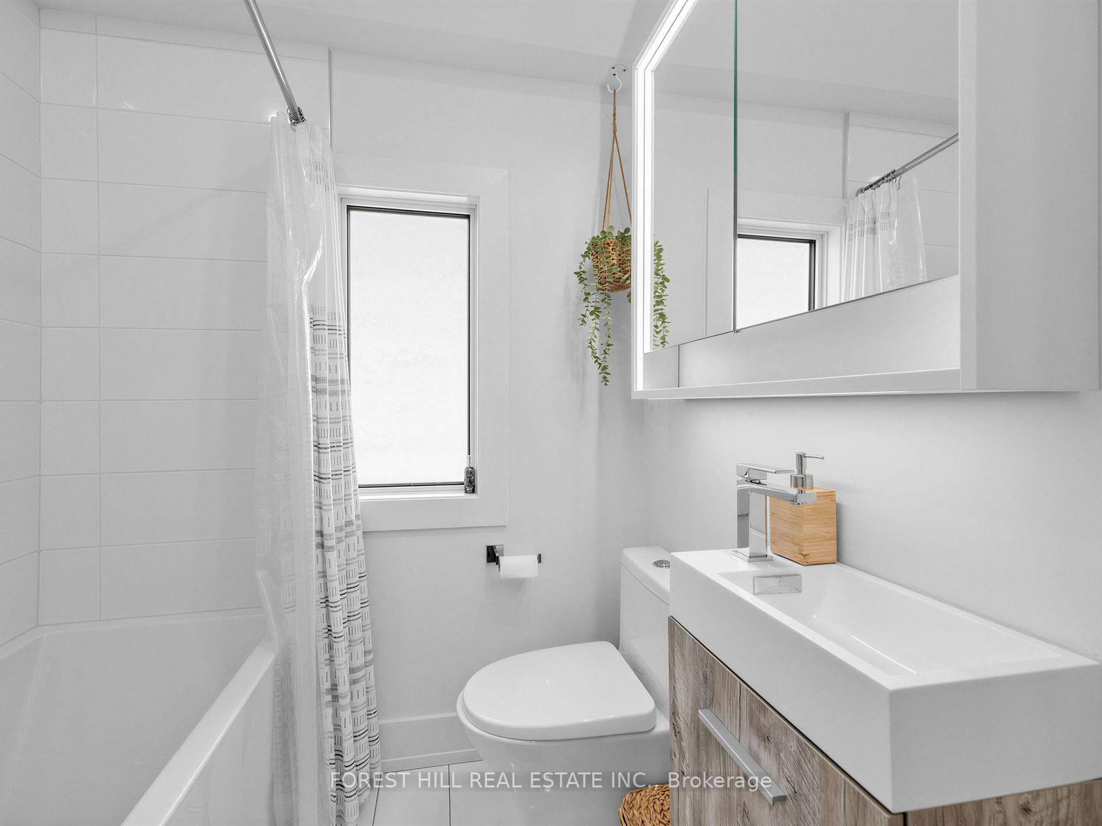 Photo 23 of 87 Palmerston Avenue, Toronto, Trinity-Bellwoods — HOMEH