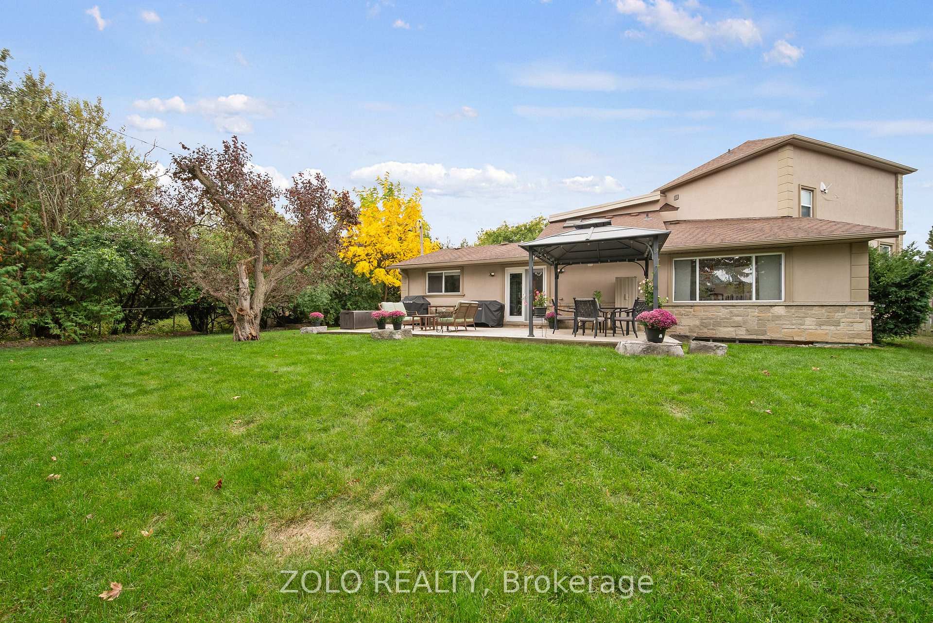 Photo 35 of 6911B Hickling Crescent, Mississauga, Meadowvale — HOMEH