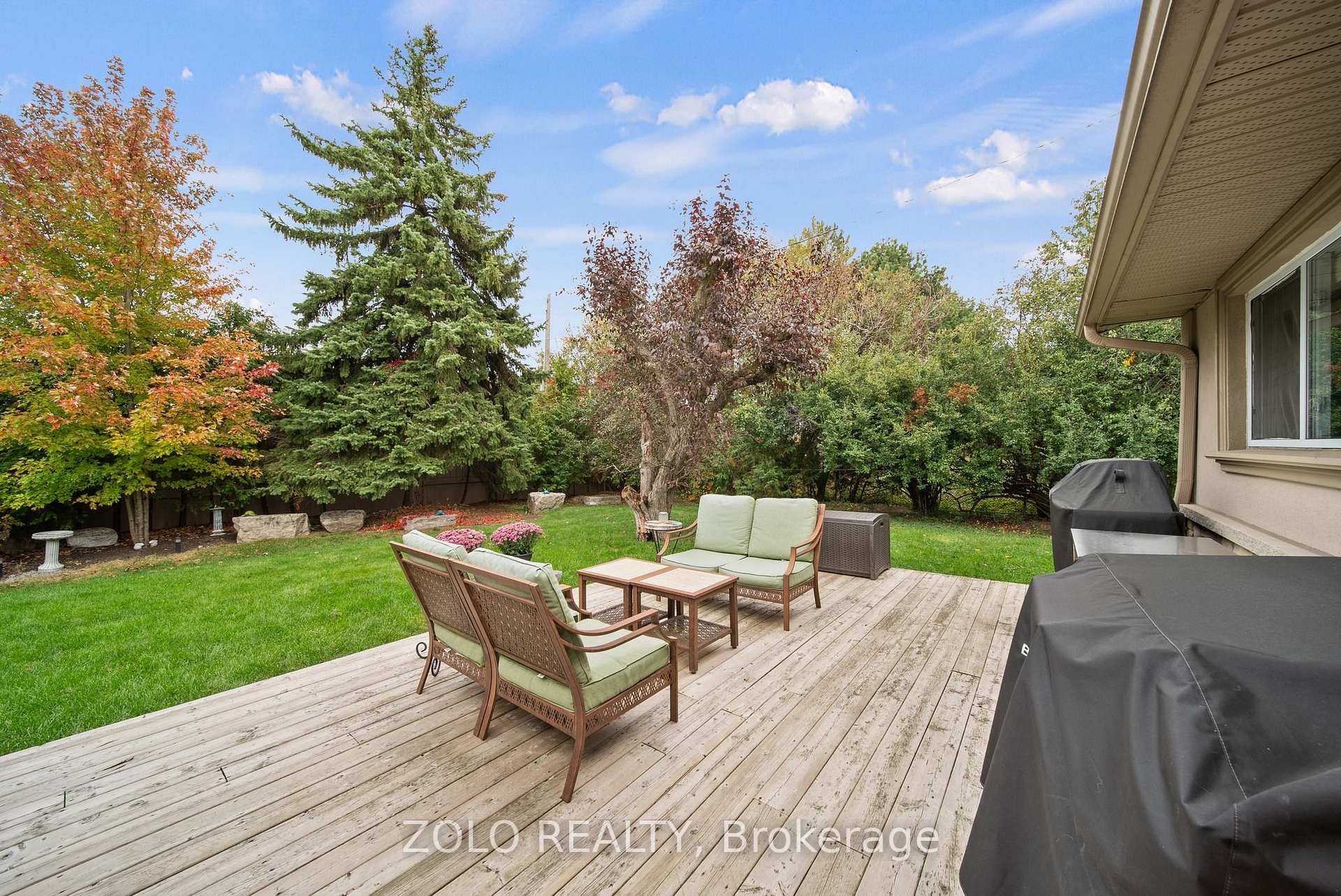 Photo 38 of 6911B Hickling Crescent, Mississauga, Meadowvale — HOMEH