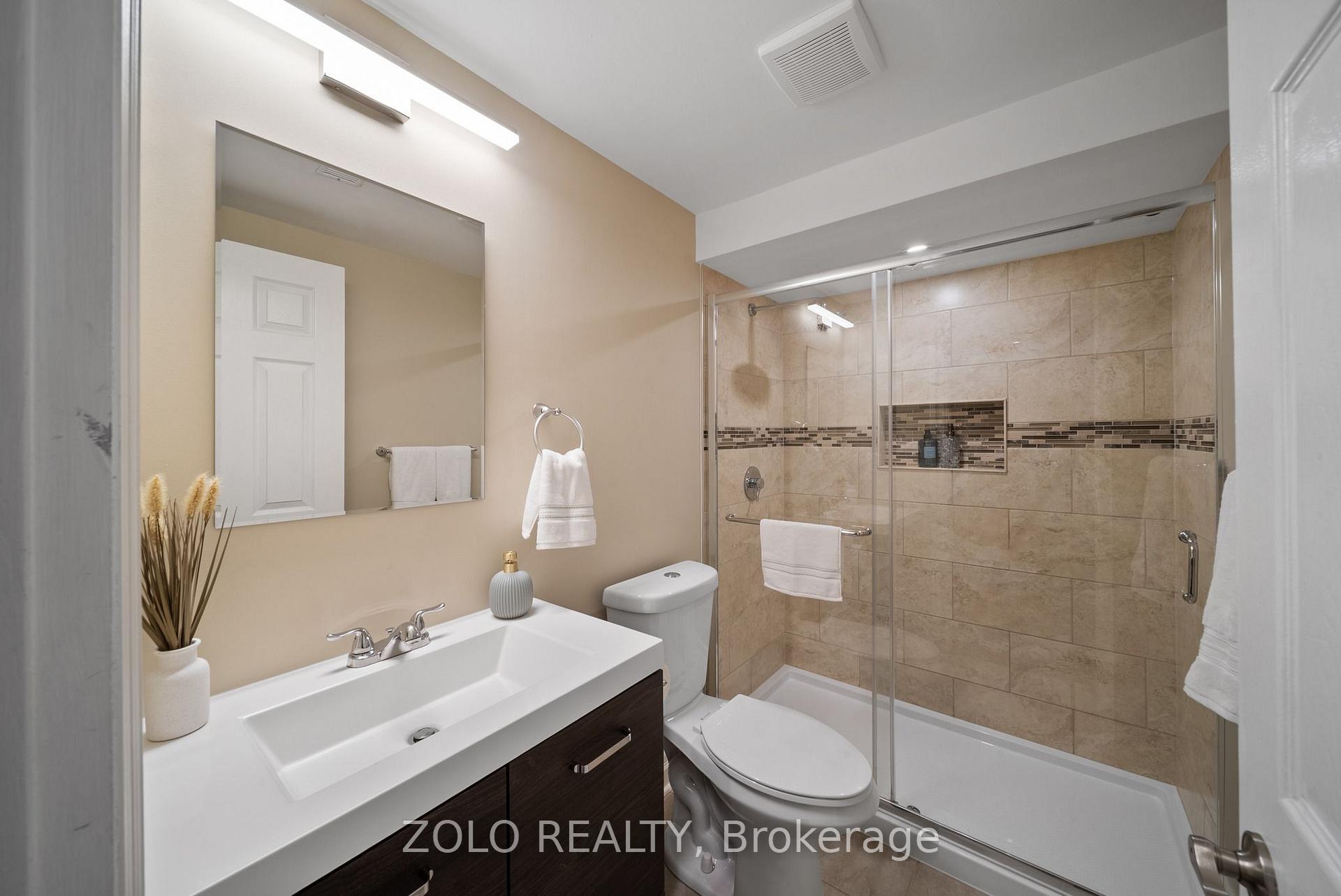 Photo 54 of 6911B Hickling Crescent, Mississauga, Meadowvale — HOMEH