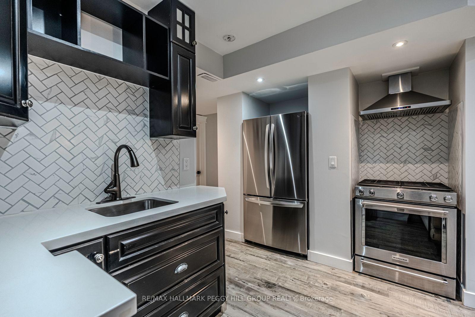 Photo 15 of 11 Oakmont Avenue, Oro-Medonte, Horseshoe Valley — HOMEH