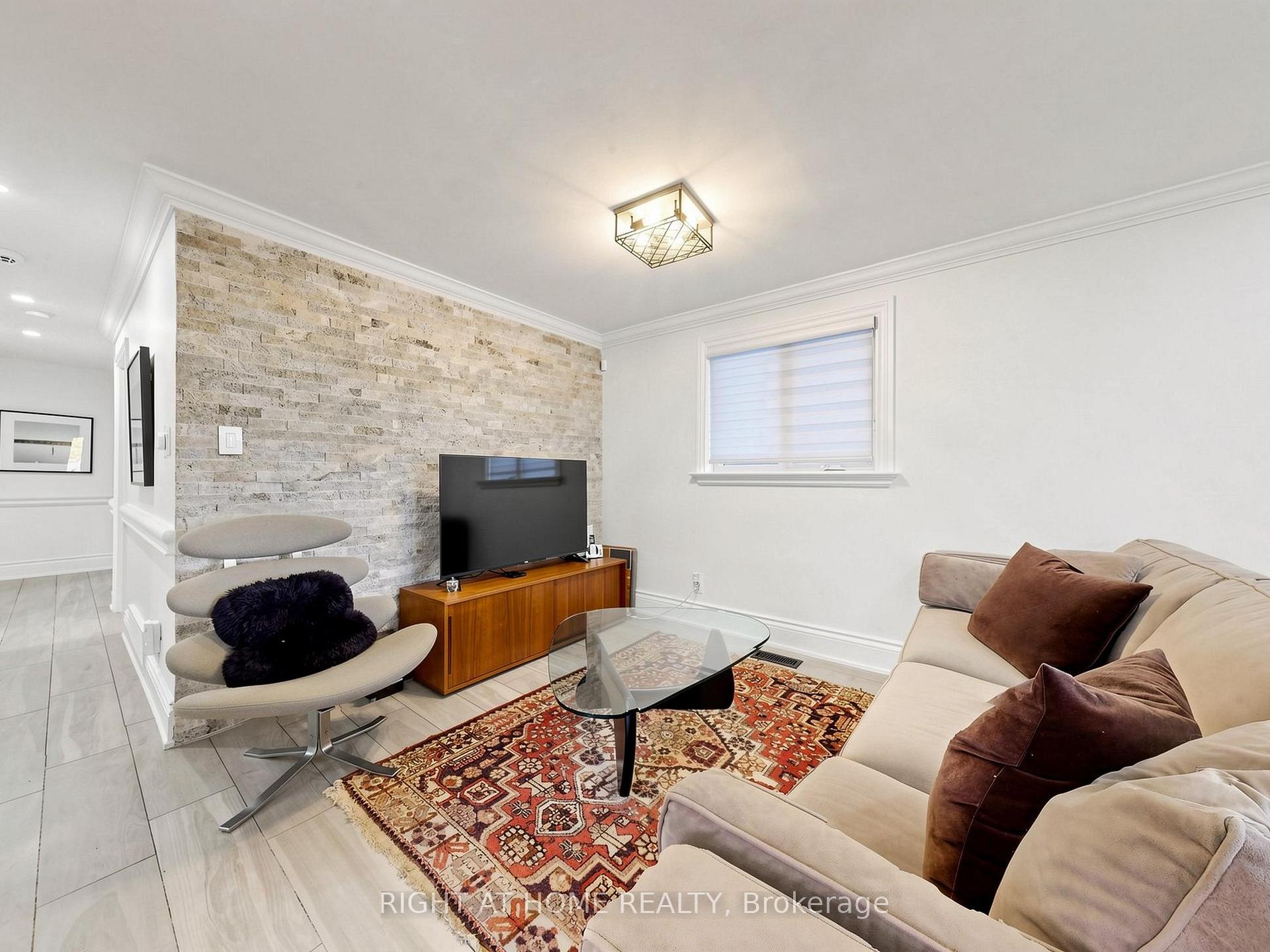Photo 7 of 497 Northcliffe Boulevard, Toronto, Oakwood Village — HOMEH