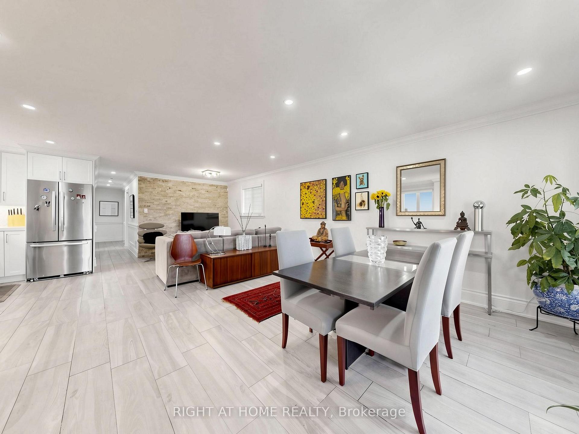 Photo 10 of 497 Northcliffe Boulevard, Toronto, Oakwood Village — HOMEH