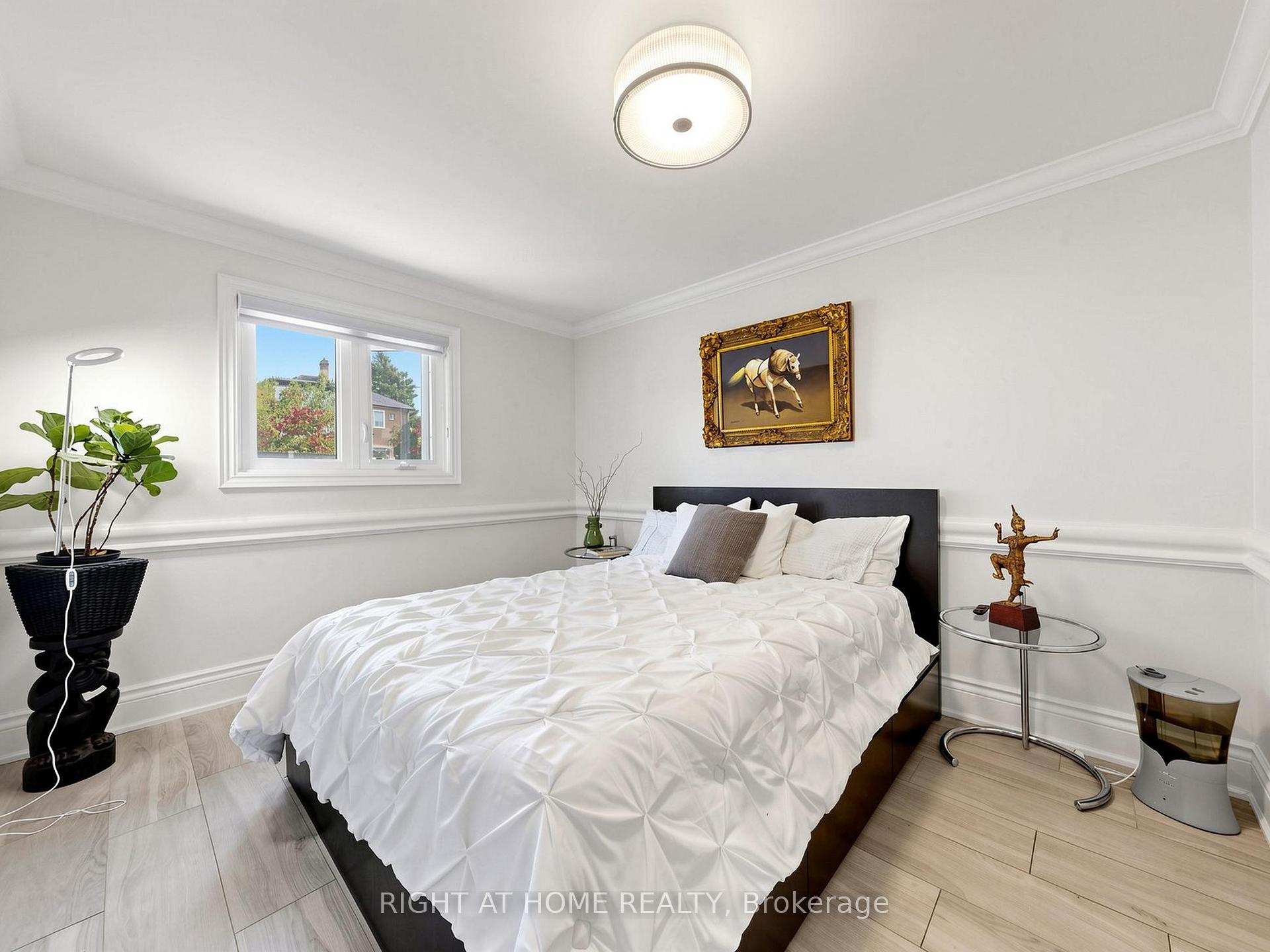 Photo 14 of 497 Northcliffe Boulevard, Toronto, Oakwood Village — HOMEH