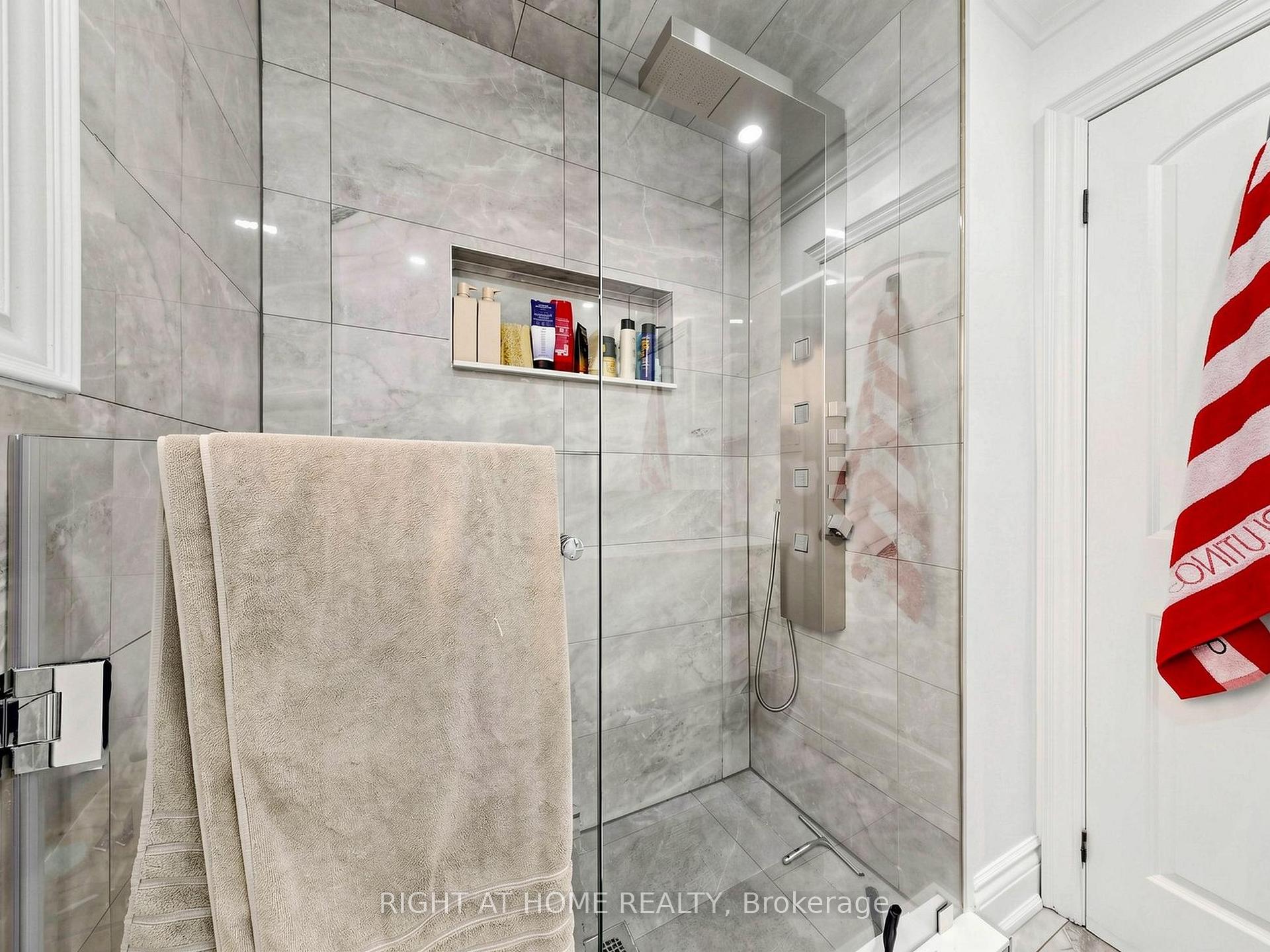 Photo 19 of 497 Northcliffe Boulevard, Toronto, Oakwood Village — HOMEH