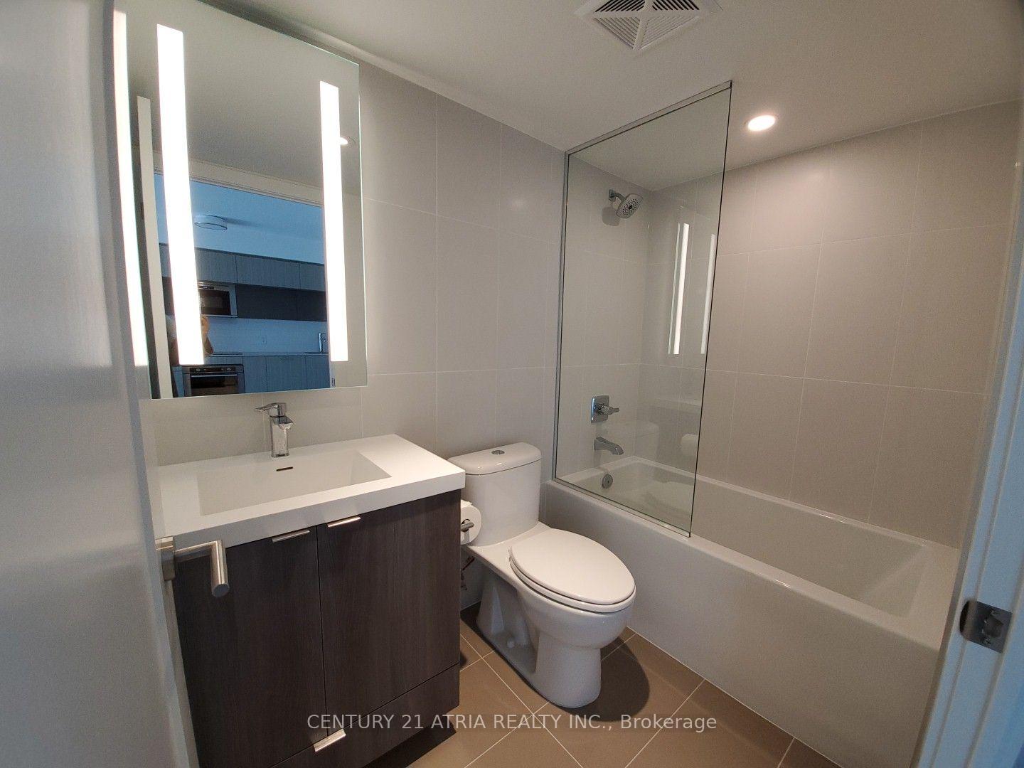 Photo 7 of Unit 1511, 575 Bloor Street E, Toronto, North St. James Town — HOMEH