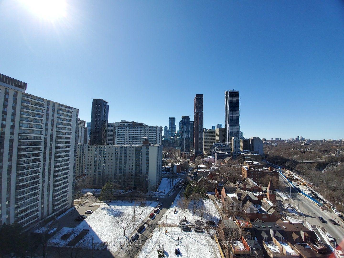 Photo 12 of Unit 1511, 575 Bloor Street E, Toronto, North St. James Town — HOMEH