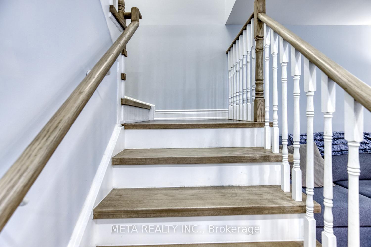 Photo 13 of 131 Saddletree Trail, Brampton, Brampton West — HOMEH
