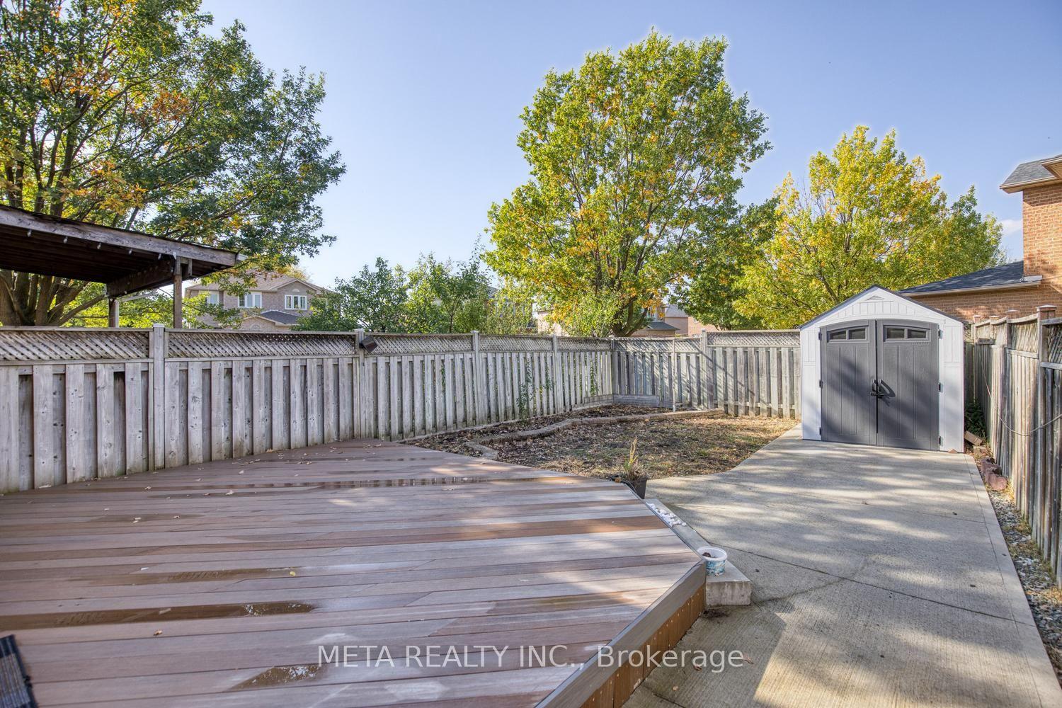 Photo 33 of 131 Saddletree Trail, Brampton, Brampton West — HOMEH