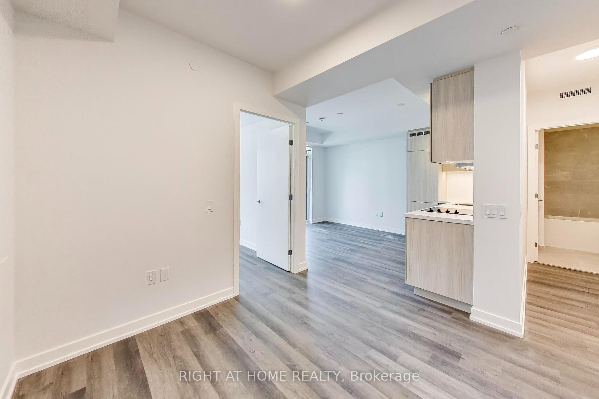 Photo 14 of Unit 2212, 2851 Highway 7, Vaughan, Vaughan Corporate Centre — HOMEH