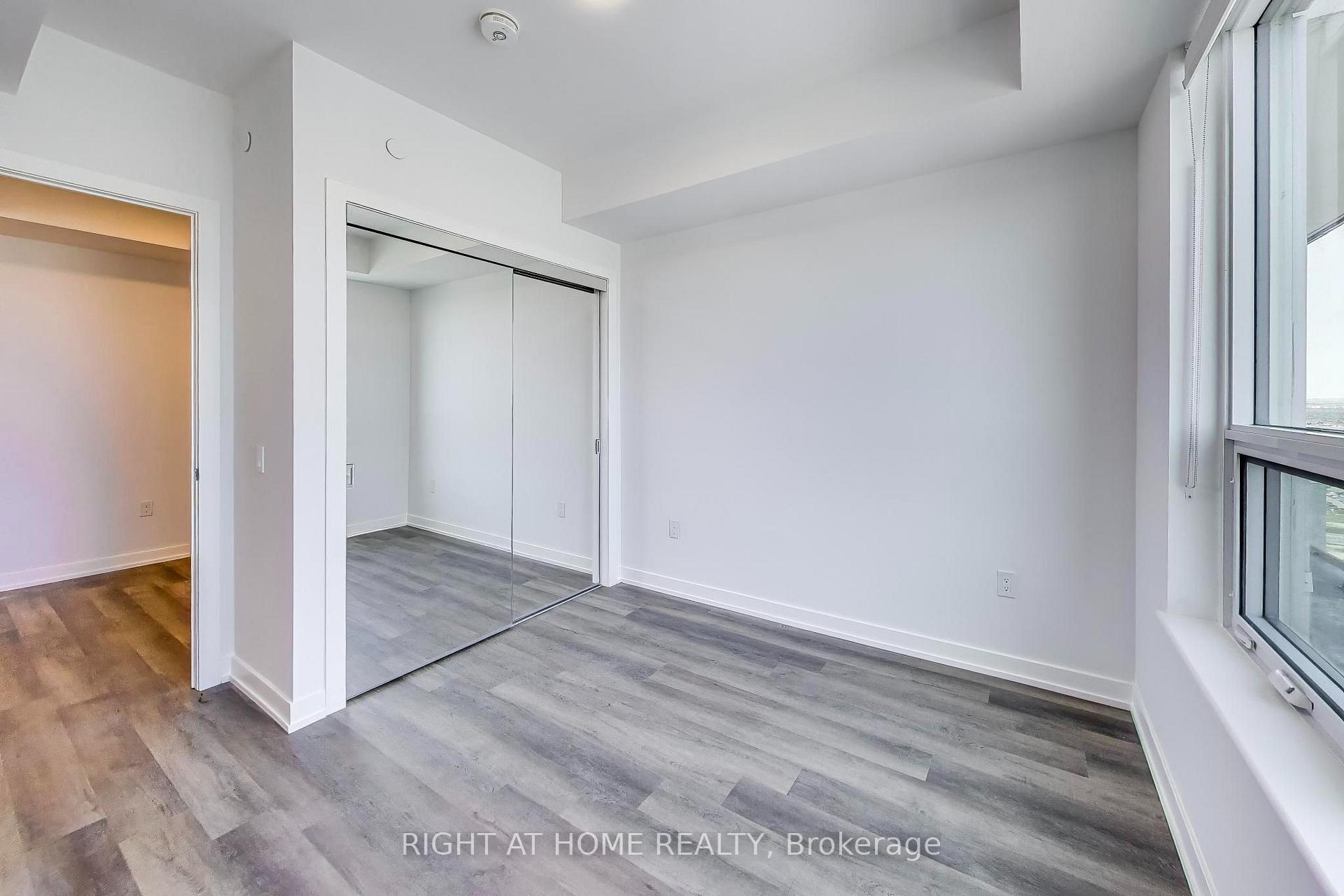 Photo 18 of Unit 2212, 2851 Highway 7, Vaughan, Vaughan Corporate Centre — HOMEH