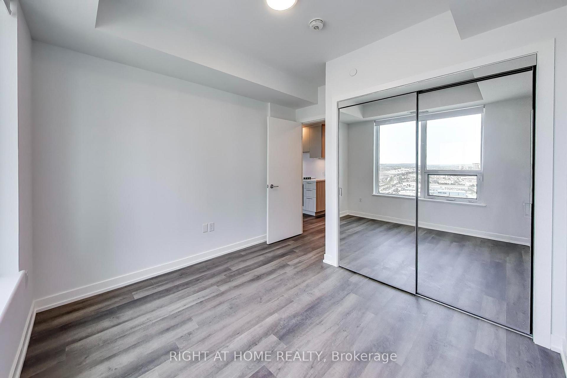 Photo 20 of Unit 2212, 2851 Highway 7, Vaughan, Vaughan Corporate Centre — HOMEH