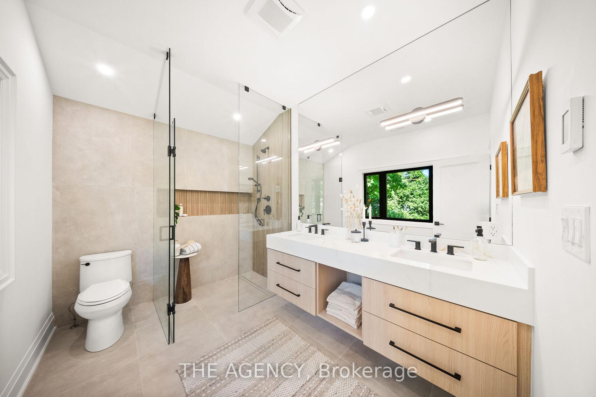 Photo 13 of 201 Trelawn Avenue, Oakville, Morrison — HOMEH