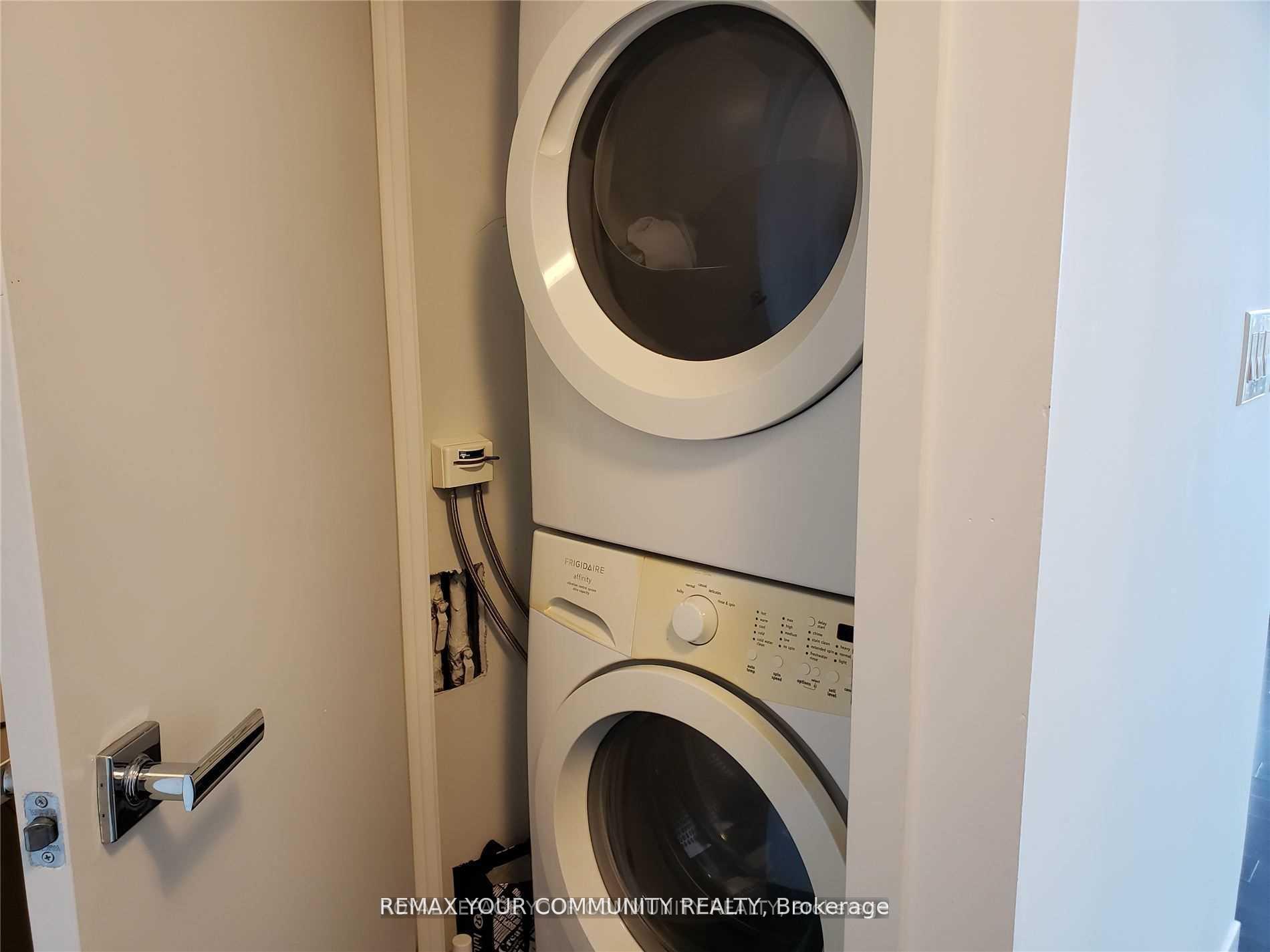Photo 8 of Unit 2302, 21 Widmer Street, Toronto, Waterfront Communities — HOMEH