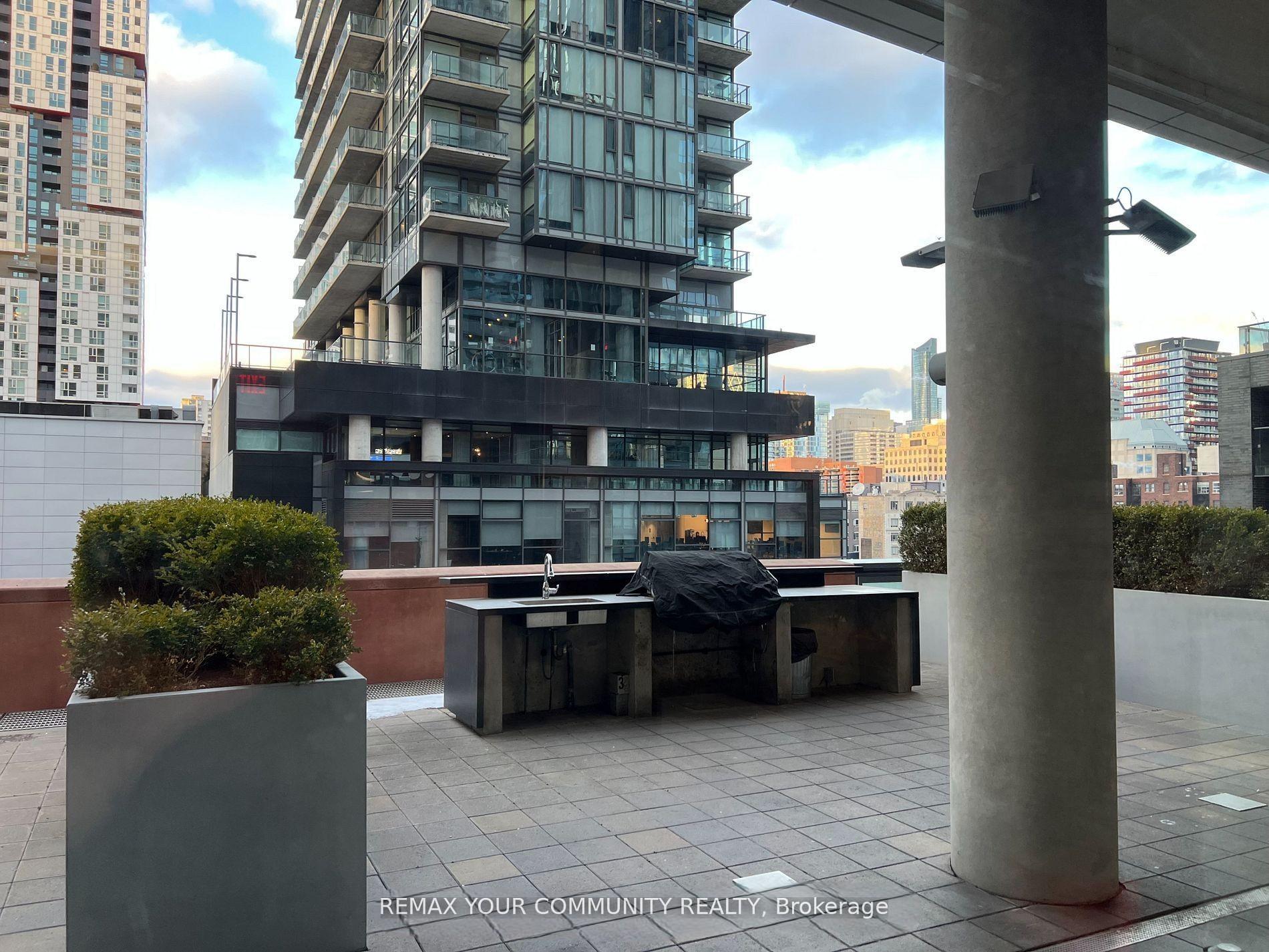 Photo 16 of Unit 2302, 21 Widmer Street, Toronto, Waterfront Communities — HOMEH