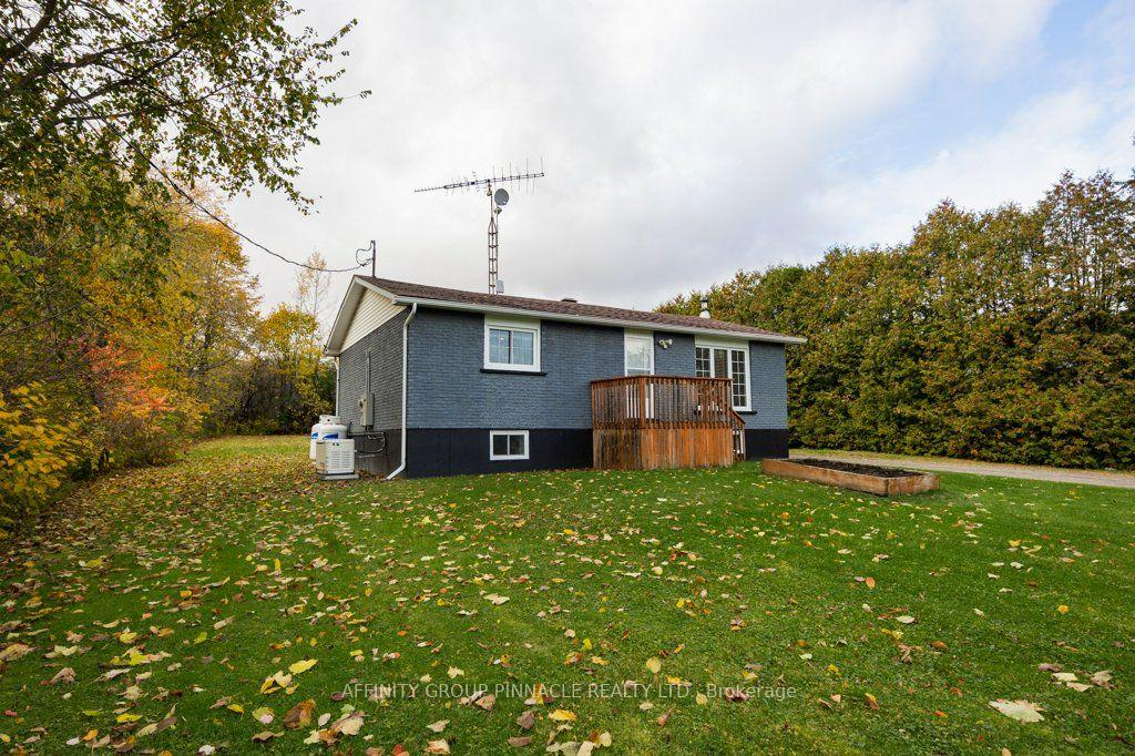 Photo 3 of 19724 Marcoux Road, North Glengarry, North Glengarry (Kenyon) Twp — HOMEH