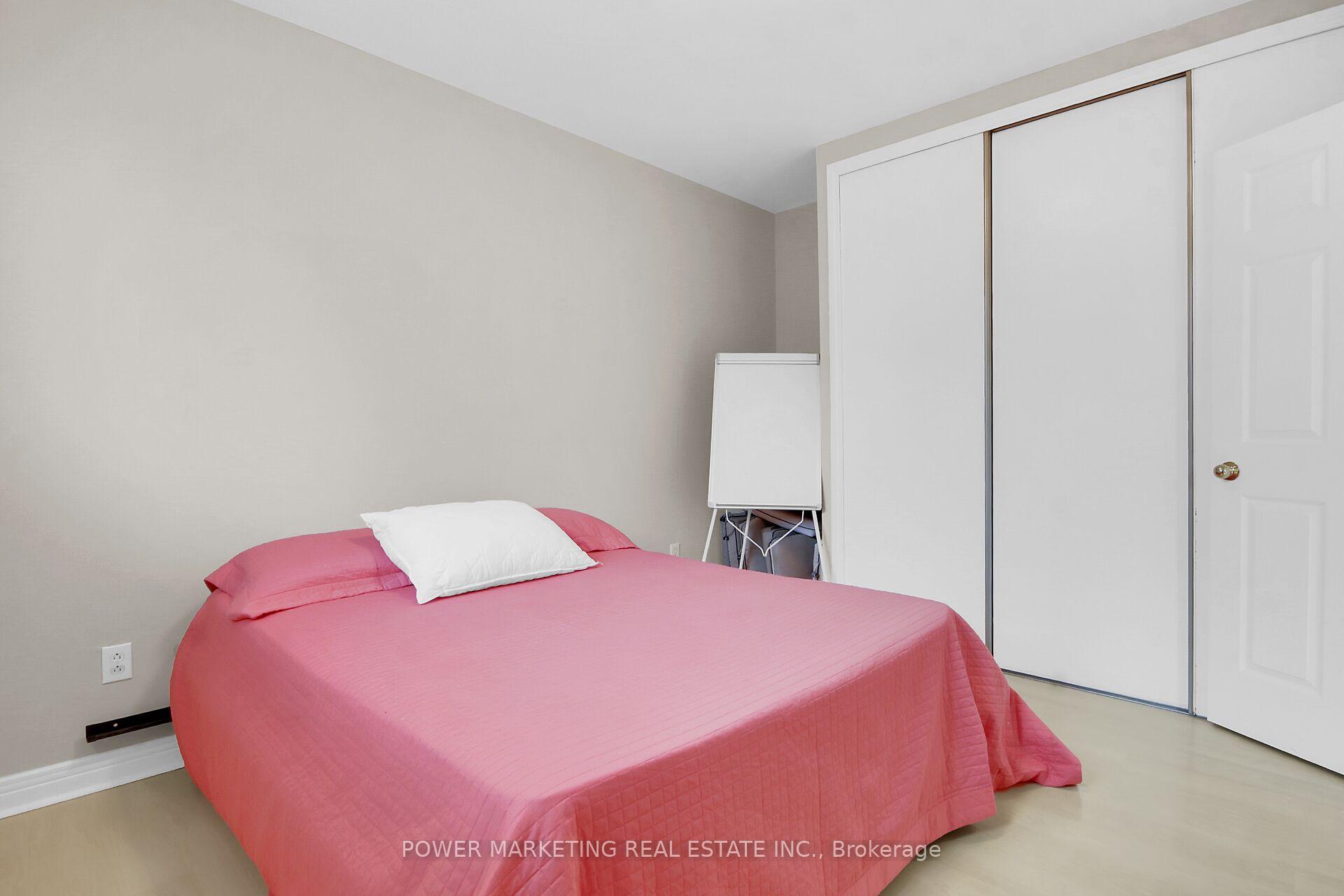 Photo 5 of 181 Mountshannon Drive, Ottawa, Barrhaven - Longfields — HOMEH