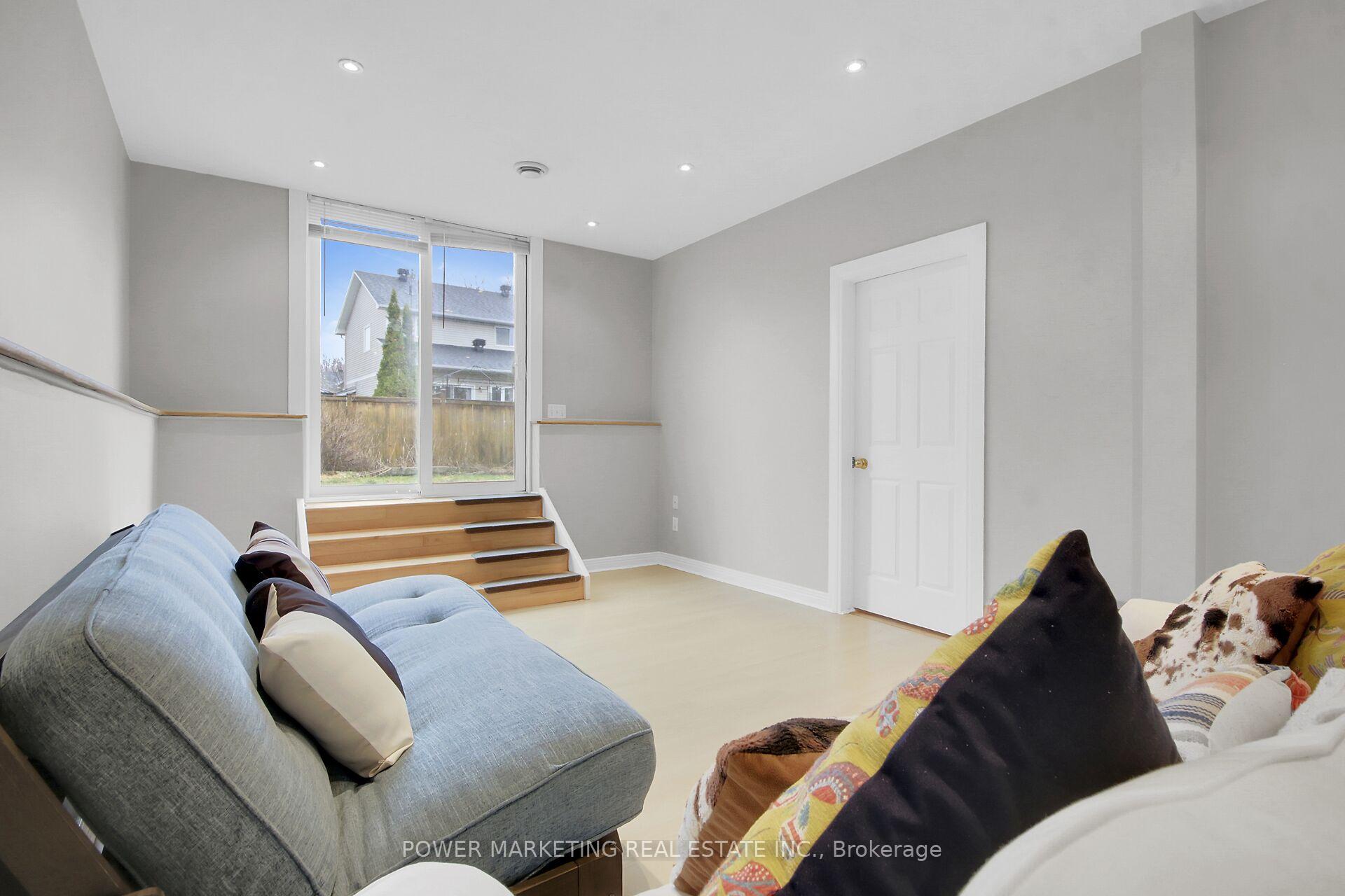 Photo 8 of 181 Mountshannon Drive, Ottawa, Barrhaven - Longfields — HOMEH