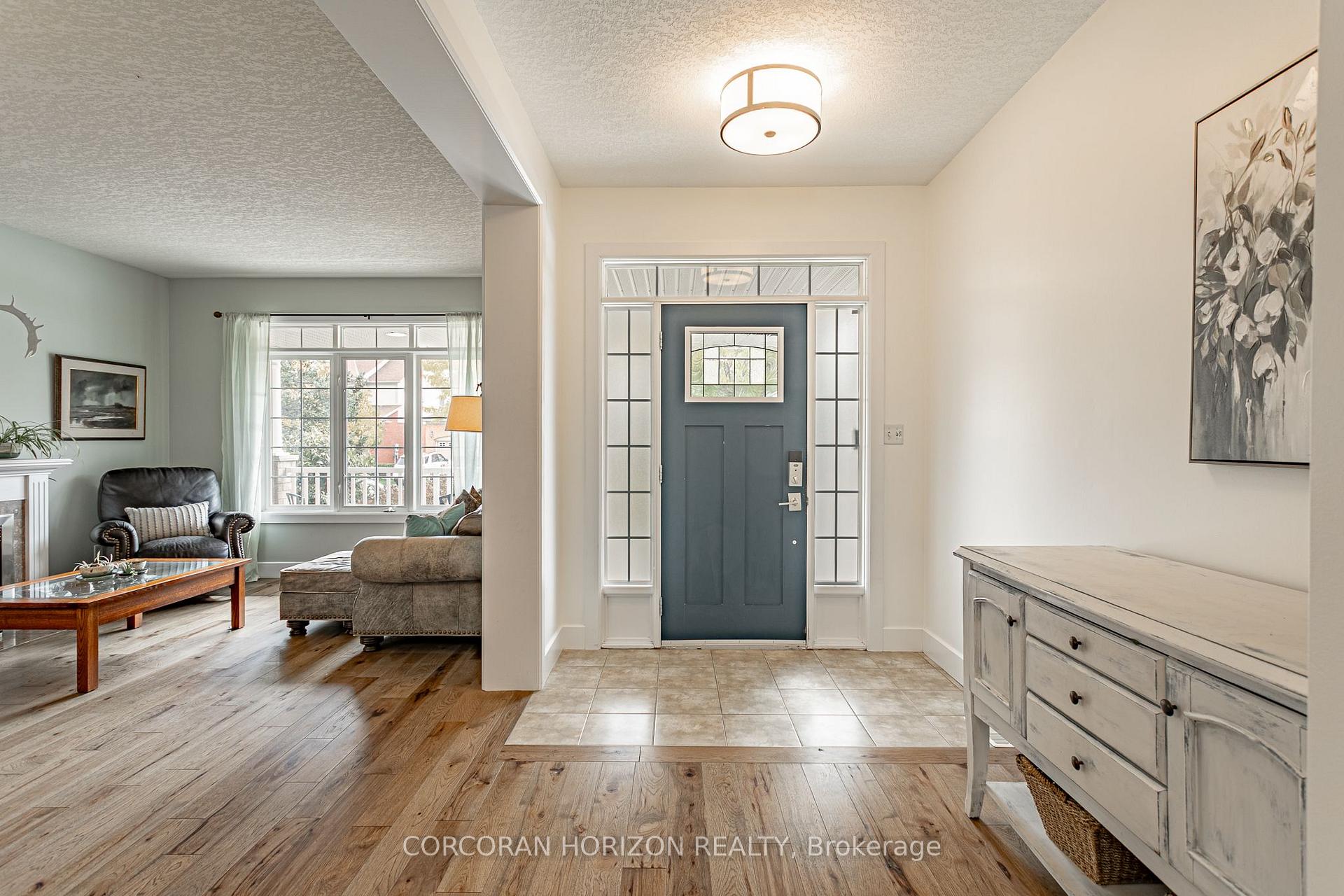 Photo 5 of 312 Schooner Crescent, Waterloo — HOMEH