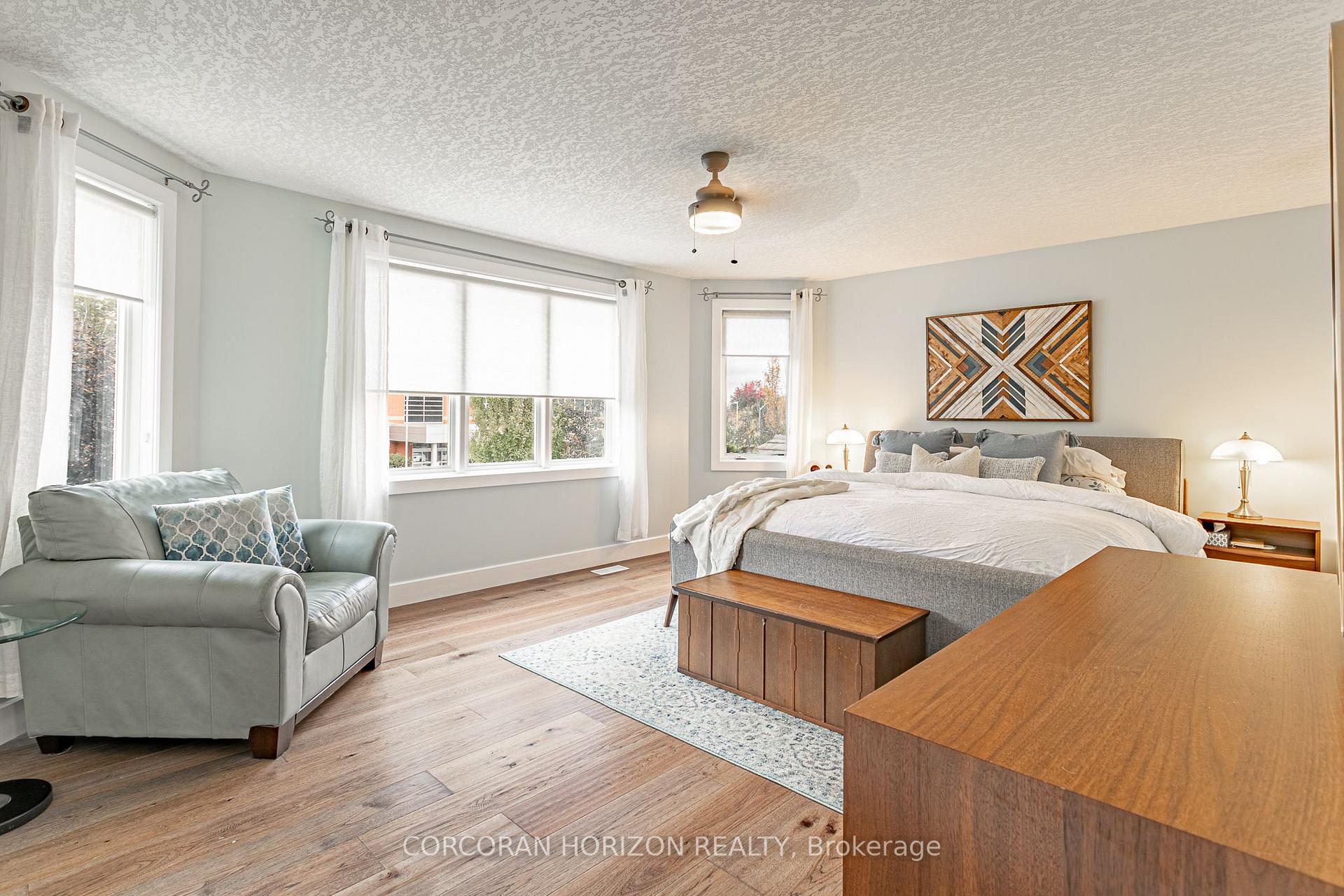 Photo 18 of 312 Schooner Crescent, Waterloo — HOMEH