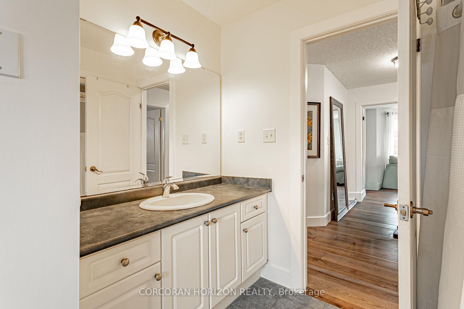 Photo 31 of 312 Schooner Crescent, Waterloo — HOMEH