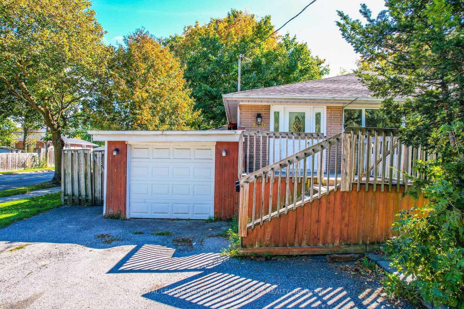 Photo of Unit Upper Level, 166 Cherrywood Drive
