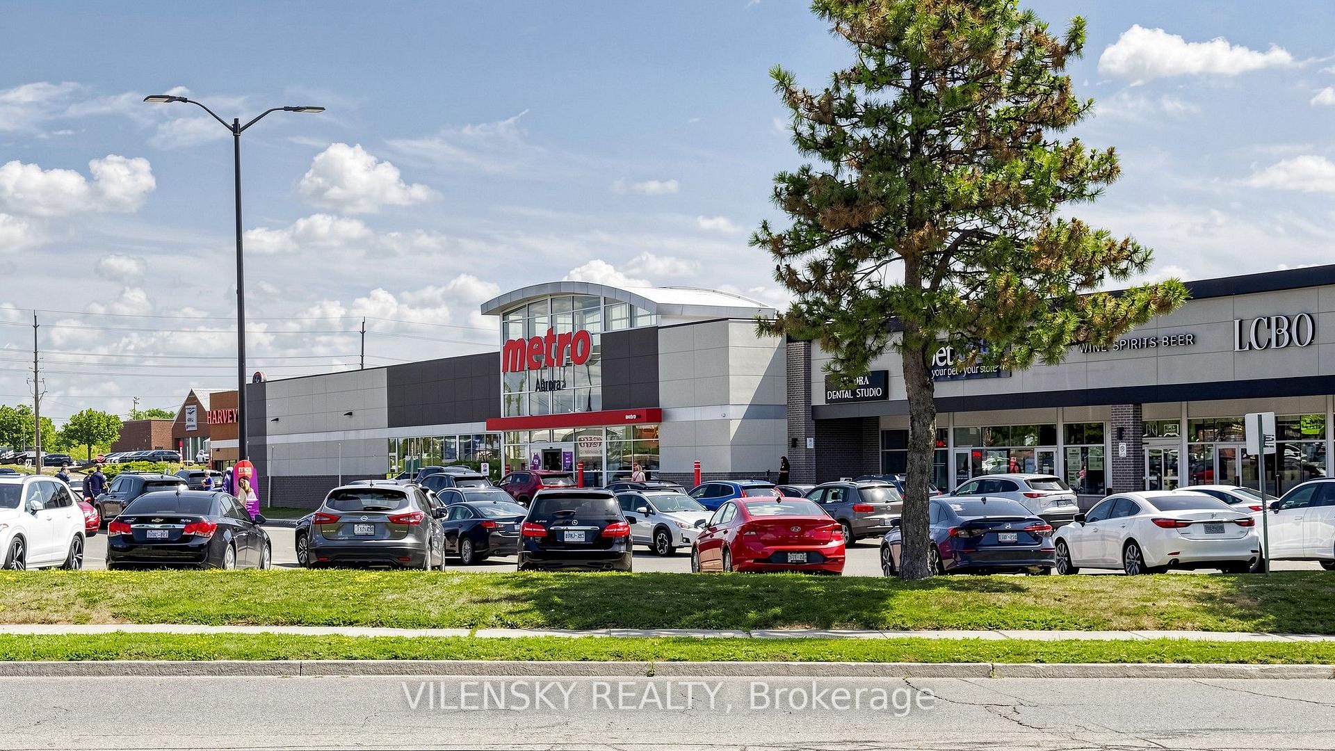 Photo 24 of Unit 19, 14 Poplar Crescent, Aurora, Aurora Highlands — HOMEH