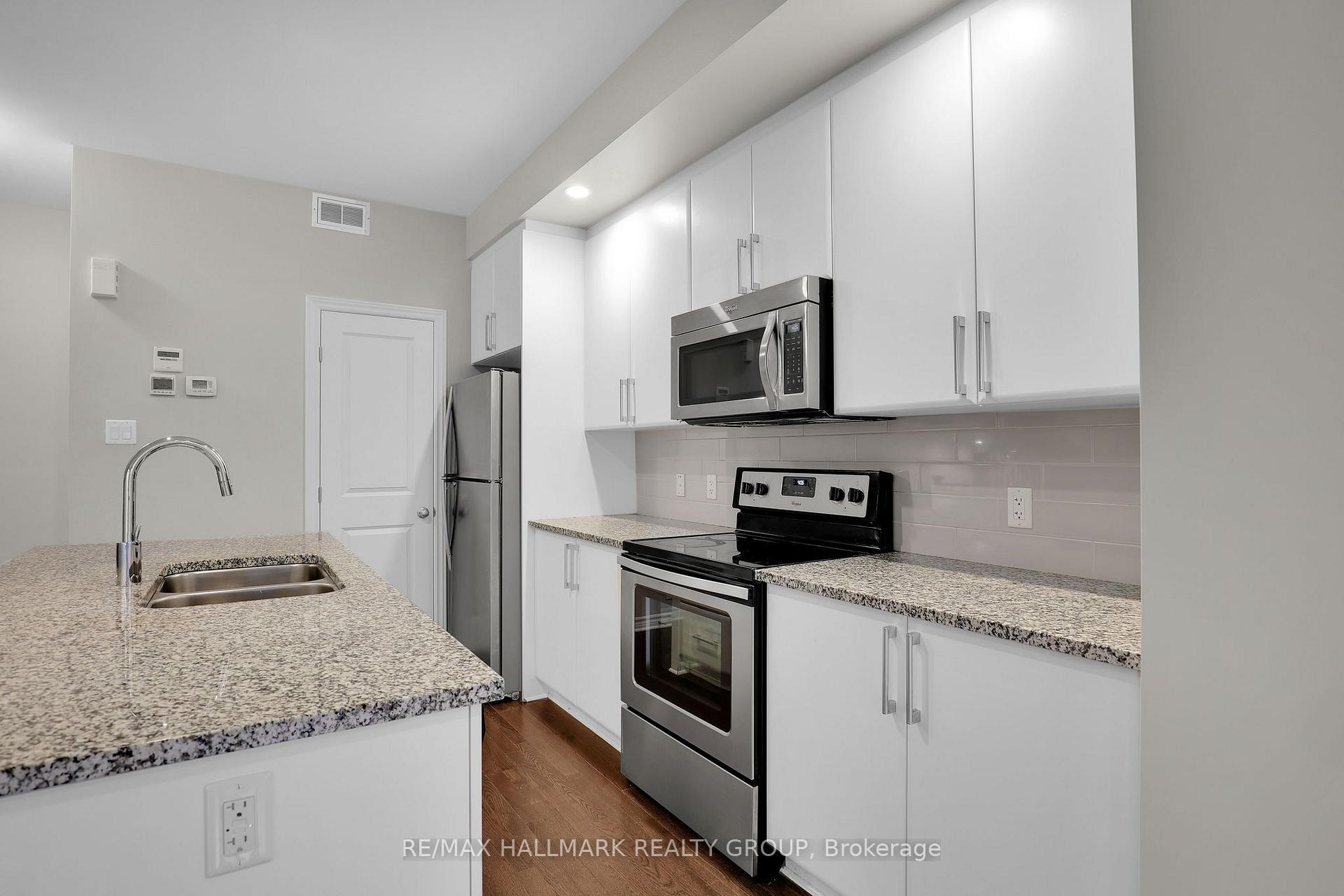Photo 13 of 604 Chaperal Private, Ottawa, Avalon West — HOMEH