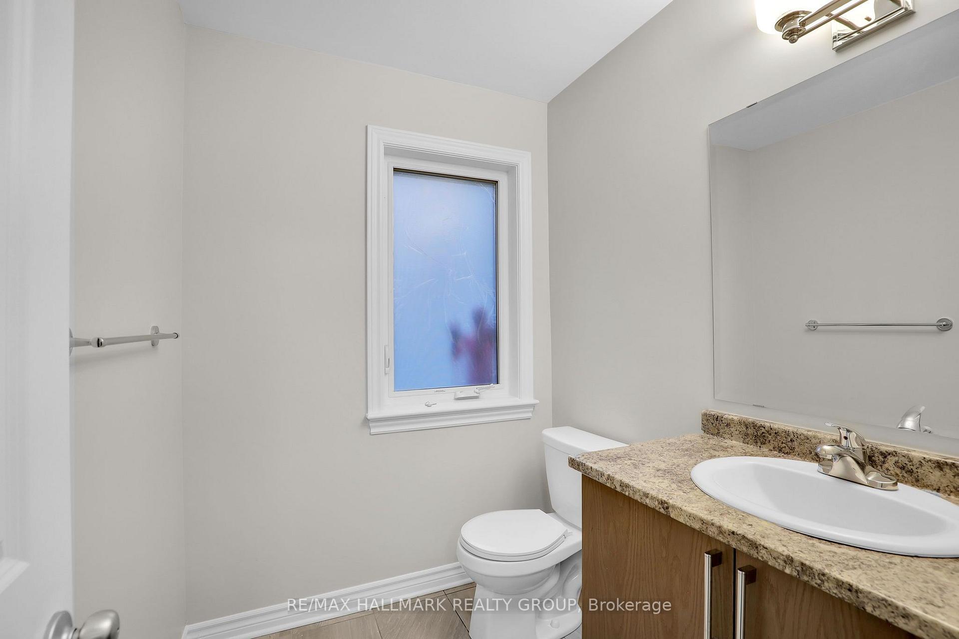 Photo 18 of 604 Chaperal Private, Ottawa, Avalon West — HOMEH