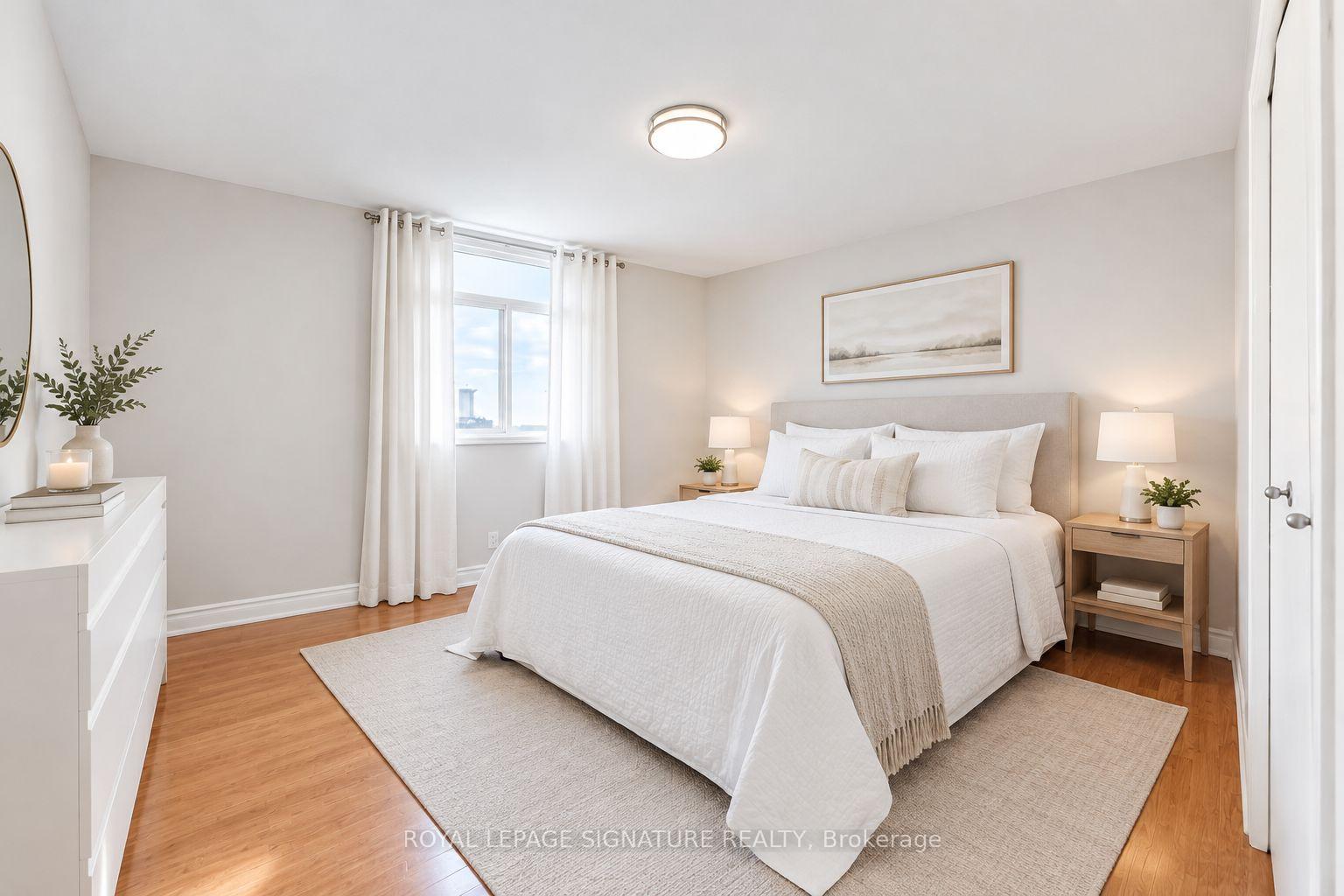 Photo 13 of Unit 402, 5 Frith Road, North York, Glenfield-Jane Heights — HOMEH