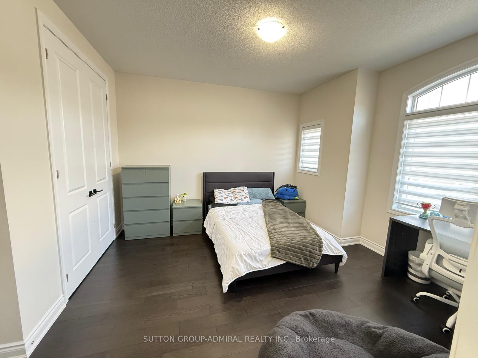 Photo 29 of 33 Elysian Fields Circle, Brampton, Bram West — HOMEH