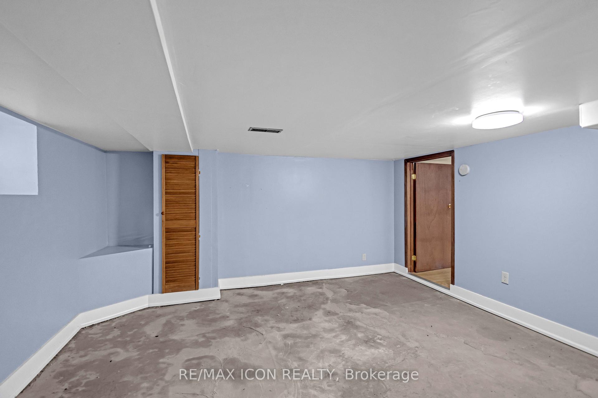 Photo 22 of 49 Mintern Avenue, Brantford, Eagle Place East — HOMEH