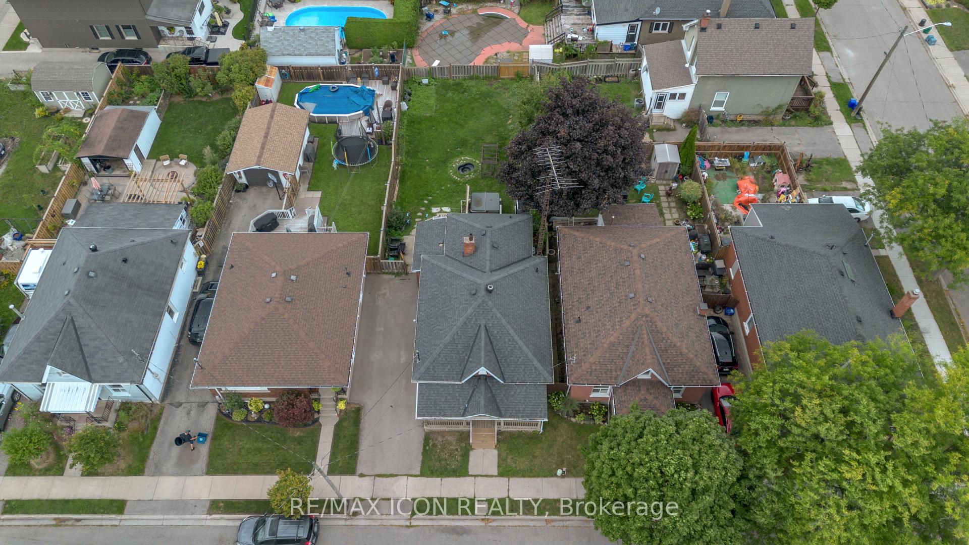 Photo 35 of 49 Mintern Avenue, Brantford, Eagle Place East — HOMEH