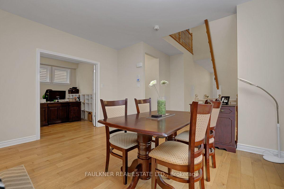 Photo 6 of 218 Rover Street, Ottawa, Kanata - Emerald Meadows/Trailwest — HOMEH